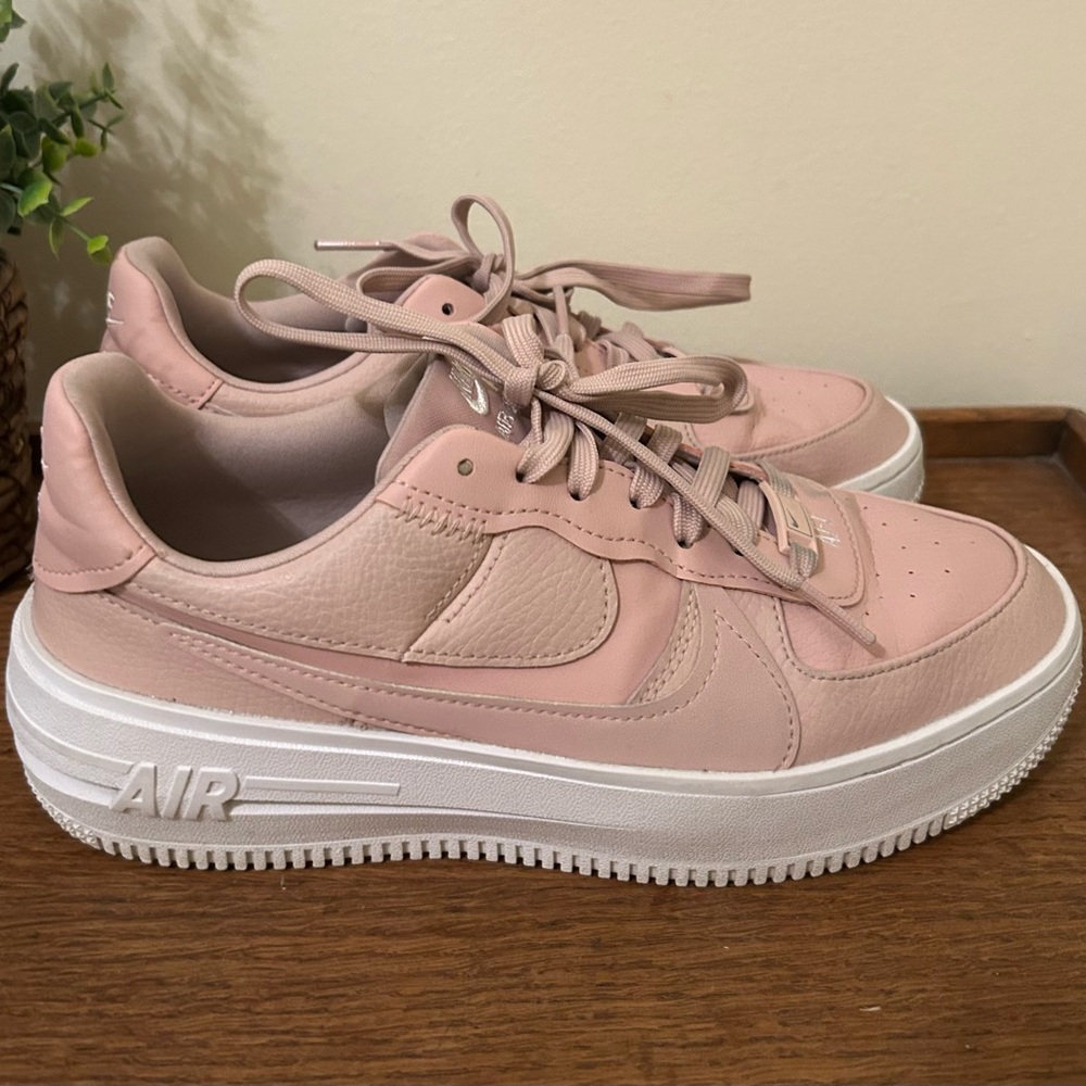 Nike Women's Air Force 1 Platform Pink White Leather Shoes Sneakers Size 8.5